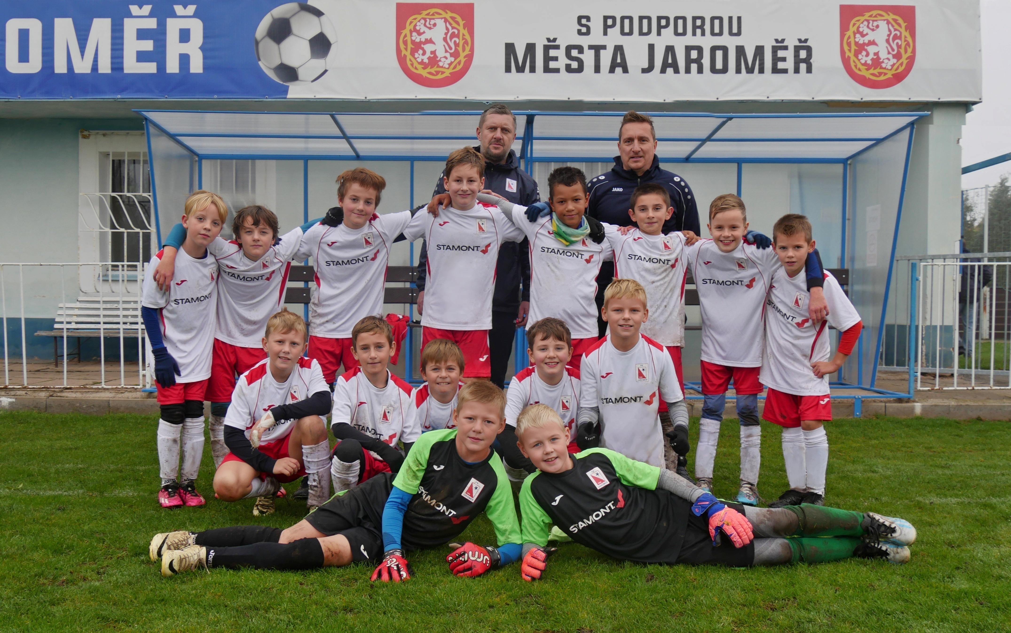 1. řada zleva brankáři Matyáš Martin, Filip Sehnoutka
2. řada zleva Adam Kotek, Jan Rada, Ondřej Pácalt, Matouš Novotný, Dominik Vít,
3. řada zleva Nikolas Zapadlo, Vojtěch Kuhajdík, Martin Derner, Štěpán Paluska, Kabir Djibo Massalatchi, David Kořínek, Štěpán Beran, Denys Mykyta
4. řada zleva trenér Jan Kotek a Zdeněk Rada